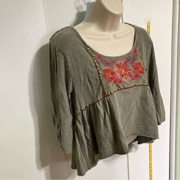 Urban Outfitters ECOTE Embroidered Studded Floral Bohemian Crop Top Womens Small - Picture 3 of 12